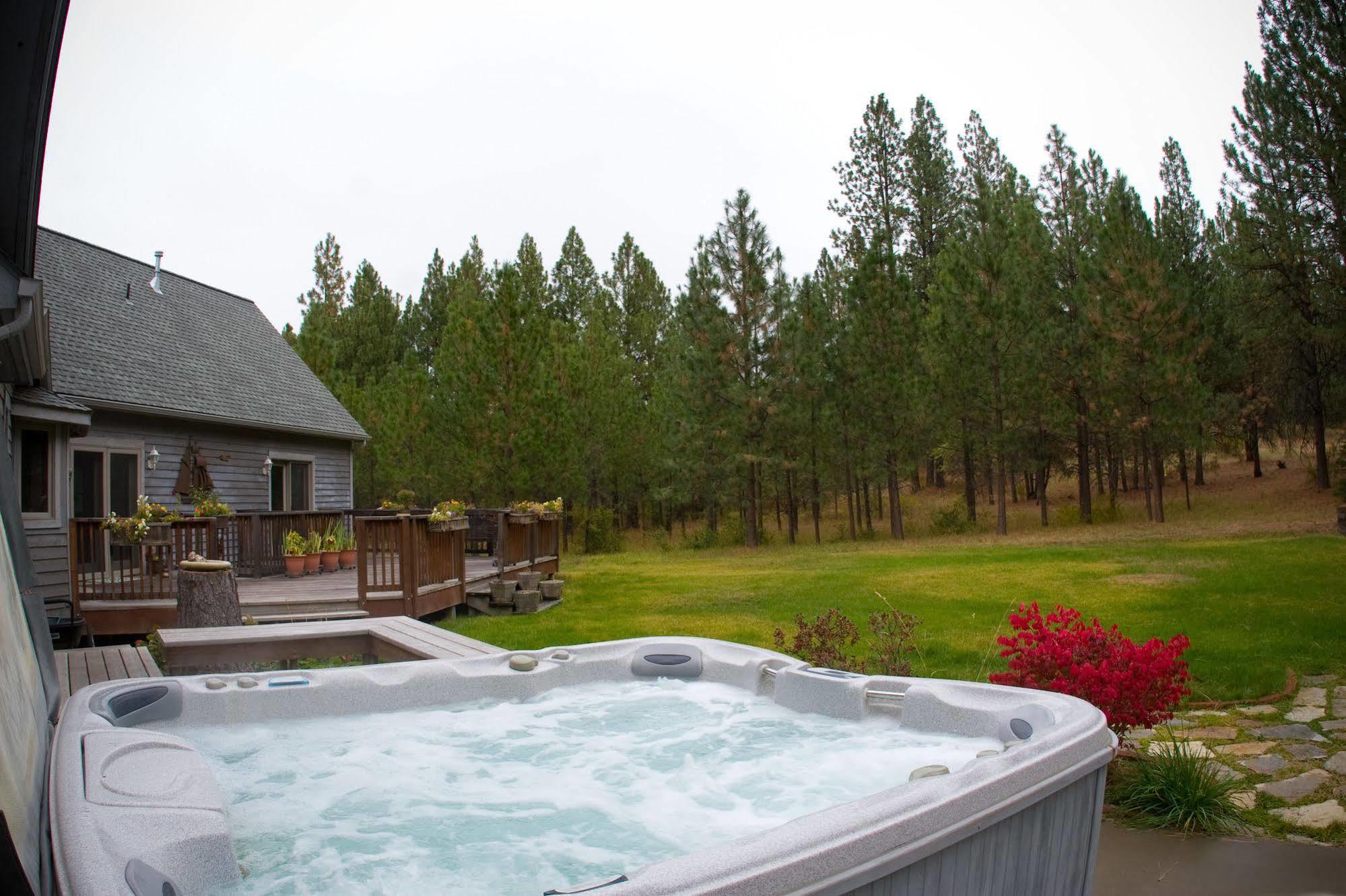 Idahome Bed And Breakfast Пост Фолс Екстериор снимка